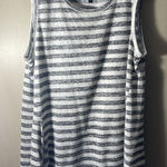 Bobeau  gray white striped tank top knotted bottom sz large Photo 0