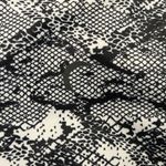 Zyia Women’s  Active Light n Tight Shiny Snakeskin Cropped Leggings Size 6-8 Photo 5