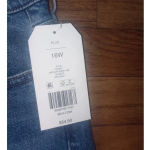 Wonderly  NWT 16 Mid short jean shorts Photo 3