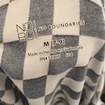 No Boundaries Women’s size medium tank top, black, and white. Photo 3