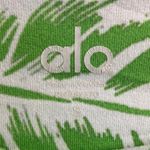 Alo Yoga Alo high rise Leaf Print 7/8  Leggings small Photo 4