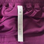 Lululemon NWT Hotty Hot High Rise Short 2.5” Chilled Grape Size 14 (Purple) Photo 4