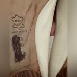 St. John Vintage Cream ’s Leather Wood Heel Pumps High Heels Size 8 READ Photo 9