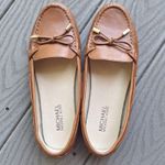 Michael Kors Like New- MK leather Shoes woman SZ 7.5 Photo 2