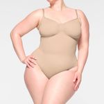 SKIMS New Mica Beige Seamless Sculpt Thong Bodysuit Size Large / XL Photo 0