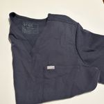 FIGS  Women’s One-Pocket Scrub Top – Charcoal – Size XL Photo 1