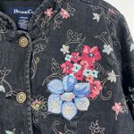 Denim & Co (M) VINTAGE 90s Womens Black Floral Embroidered Button Up Jean Jacket Size M Photo 3