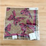 Coach  Signature Bow Print Silk Bandana #
CZ527 Photo 1
