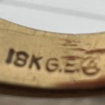 Vintage 18K GE Yellow Gold Ring With Cubic Zirconium and Faux Onyx Stones Size 7 Photo 2