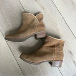 UGG Australia Darling Suede Ankle Boots Chestnut Size 11 Photo 7