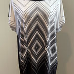 Chico's  Women’s 3 Black and White Diamond Pattern Blouse Chic Asymmetrical Hem Photo 0