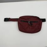 Knomo Maroon Lightweight Beltbag 2Way Crossbody Adjustable Strap Pockets Unisex Red Photo 1