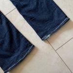 True Religion Women’s Size 28 Straight Leg Low Waisted Medium Wash Jeans. Photo 6