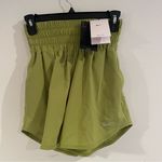 Nike Dri-Fit High Waisted 3” Green Lined Athletic Active Shorts Sz XS NWT Photo 0