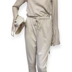 Missguided Misguided Cream Jumpsuit Photo 0