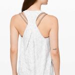 Lululemon Essential Tank in Tiger Space Dye Hail White women’s size 10 Photo 5