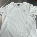 Nike  Dri Fit Womens White Short Sleeve V-Neck Top - Size Small - VGUC Photo 2