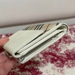 Burberry Kisslock Wallet Photo 3