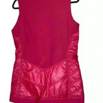 Nike  Golf Women’s Lightweight Pink Puffer Vest Size Medium Tall Photo 2