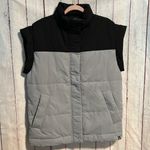 Everlane NWOT The Renew Vest Photo 2