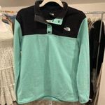 The North Face Fleece Women's TKA Glacier Snap Pullover Wasabi Green & Black Photo 0