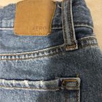 Aeropostale  Mom Short 0 Raw Hem Blue Jean Shorts Photo 4