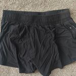 Quiet Storm  Shorts Photo 2