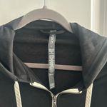 Vuori  Halo Performance Hoodie Photo 1