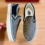 Vans  Classic Slip-On Leopard Shoe Mens 10.0 US Women 8.5 US Photo 4