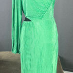 Women’s Green One Photo 0