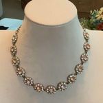 Elegant Gold and Pink Floral Necklace Photo 0