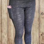 Black and white lines leggings body sculpting with phone pockets Size M Photo 1