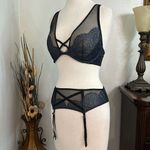 Victoria's Secret Victoria’s Secret Very Sexy Plunge Bra‎ And Garter Set Size 34D Photo 1