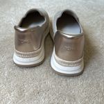 Toms Jocelyn size 8.5 Dune Suede/metallic leather shoe Photo 2