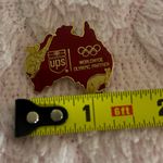 UPS Olympic Partner Australia Pin 2000 vintage rare Gold Photo 3