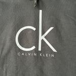 Calvin Klein Jeans M Women’s Gray Comfy Cropped Hoodie Casual Streetwear Photo 2