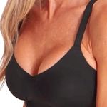 Knix Padded V Photo 1