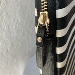 Kate Spade : Black/White Strip Computer Laptop Padded Zip Case/Sleeve Photo 2