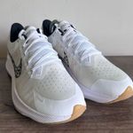 Nike Winflow 8 Premium Animal Print Swoosh Women's Shoe Size 12 #872 Photo 1