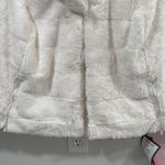 Betsey Johnson White Cape with Plush Fuzzy Material and High Collar Size M NWT Photo 3