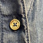 Tommy Hilfiger  WOMEN SIZE M DENIM BUTTON DOWN Photo 7