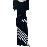Monteau Black white stripe knit maxi skirt by ladies medium stretch knit pull on Photo 4