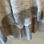 B.Original  Heather Gray Speckled Top Flowy Ruffle Hem Womens Medium Photo 3