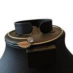 Gold Tone Clear Rhinestone Leaf Open Slim Bangle Bracelet Minor Flaw One Size Photo 0