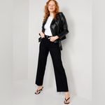 Old Navy Women's Classic Black Leather Jacket Photo 2