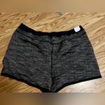 Nike Women's  therma fit yoga luxe reversible plus size 3x shorts black & gray Photo 5