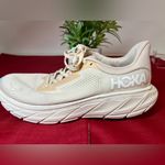 Hoka  One One Womens Arahi 7 1147851 VRM Ivory Running Shoes Sneakers Size 11 B Photo 2
