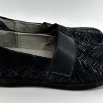 Alegria Gleeterlockin Slip On Shoes Chevron Slip Resistant Black EU 38 US 7.5 Photo 2