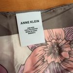Anne Klein Living Garden silk scarf set in a gray/pink floral motif Photo 2