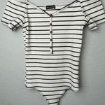 Popular 21 White and black off the shoulder bodysuit Photo 0